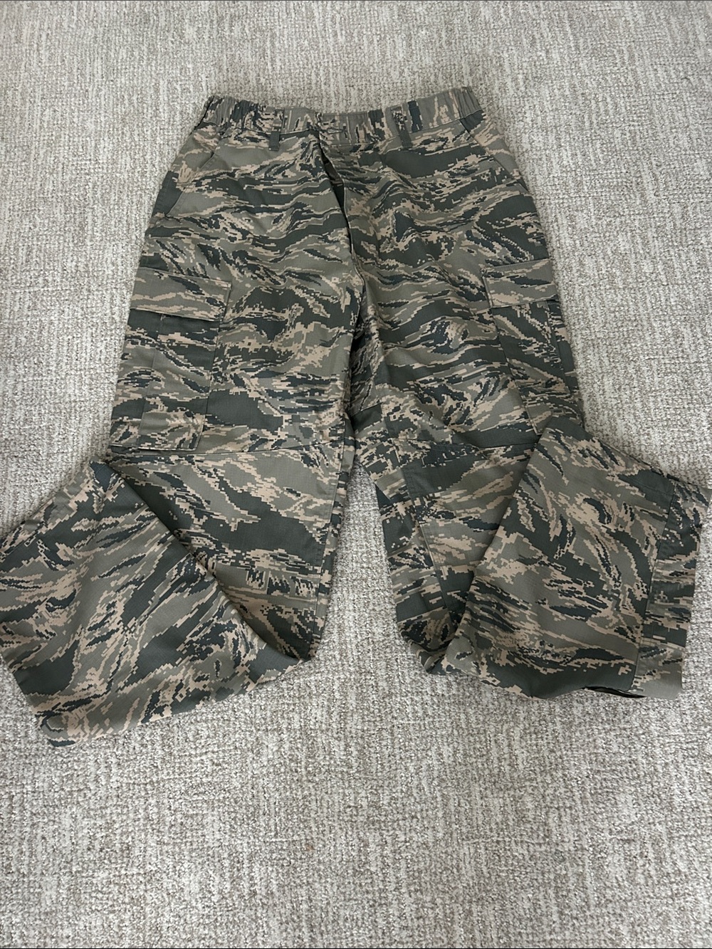 USAF men’s camo cargo pants